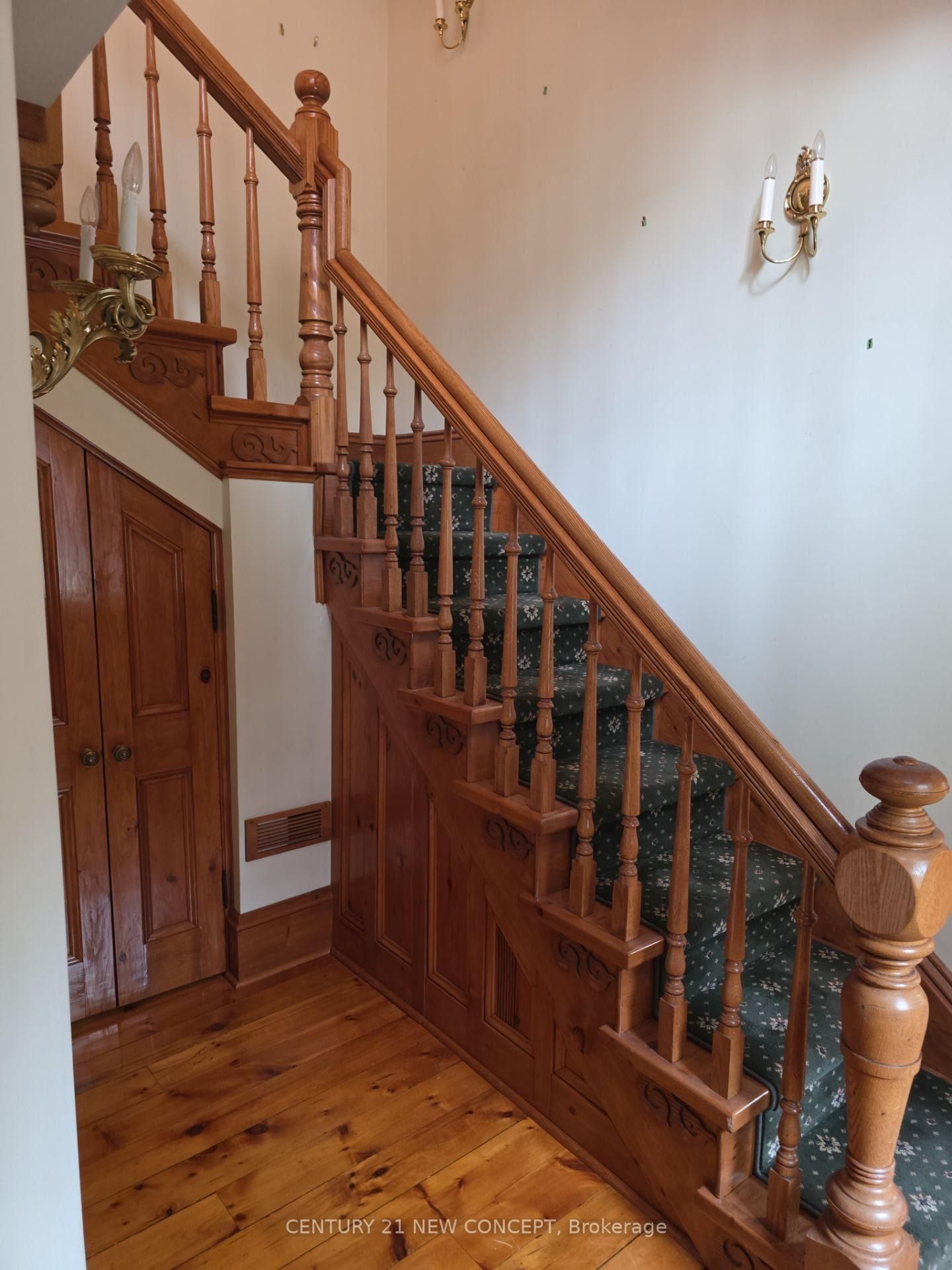 123 Jackson Street W • Hamilton, ON photo 29