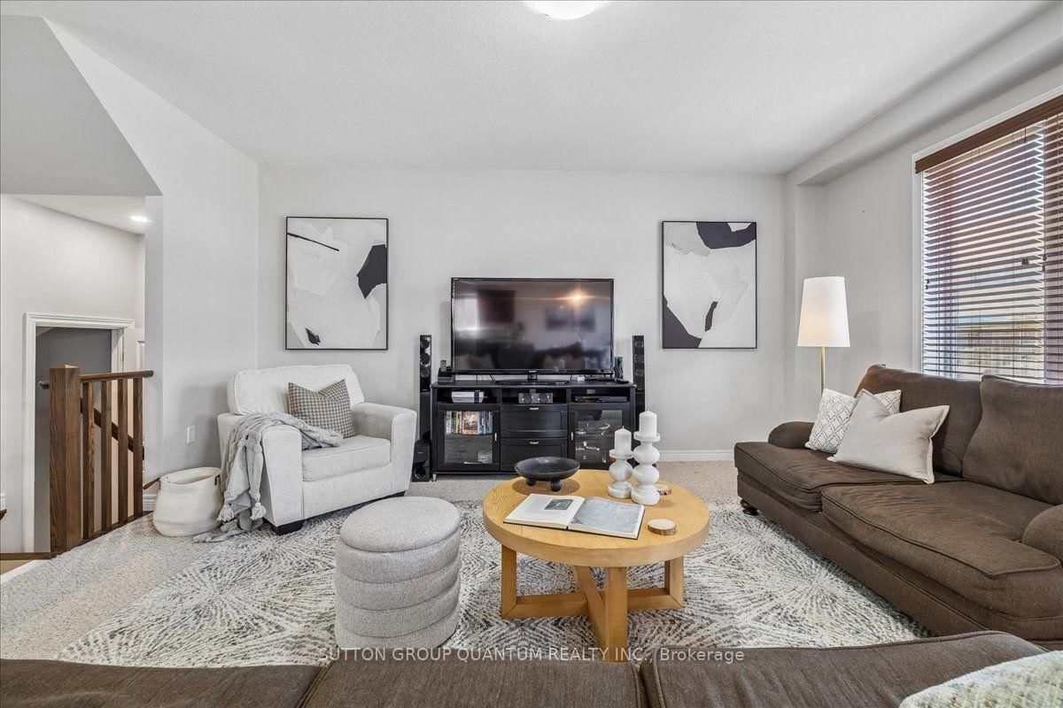 92 Garinger Crescent • Hamilton, ON photo 10