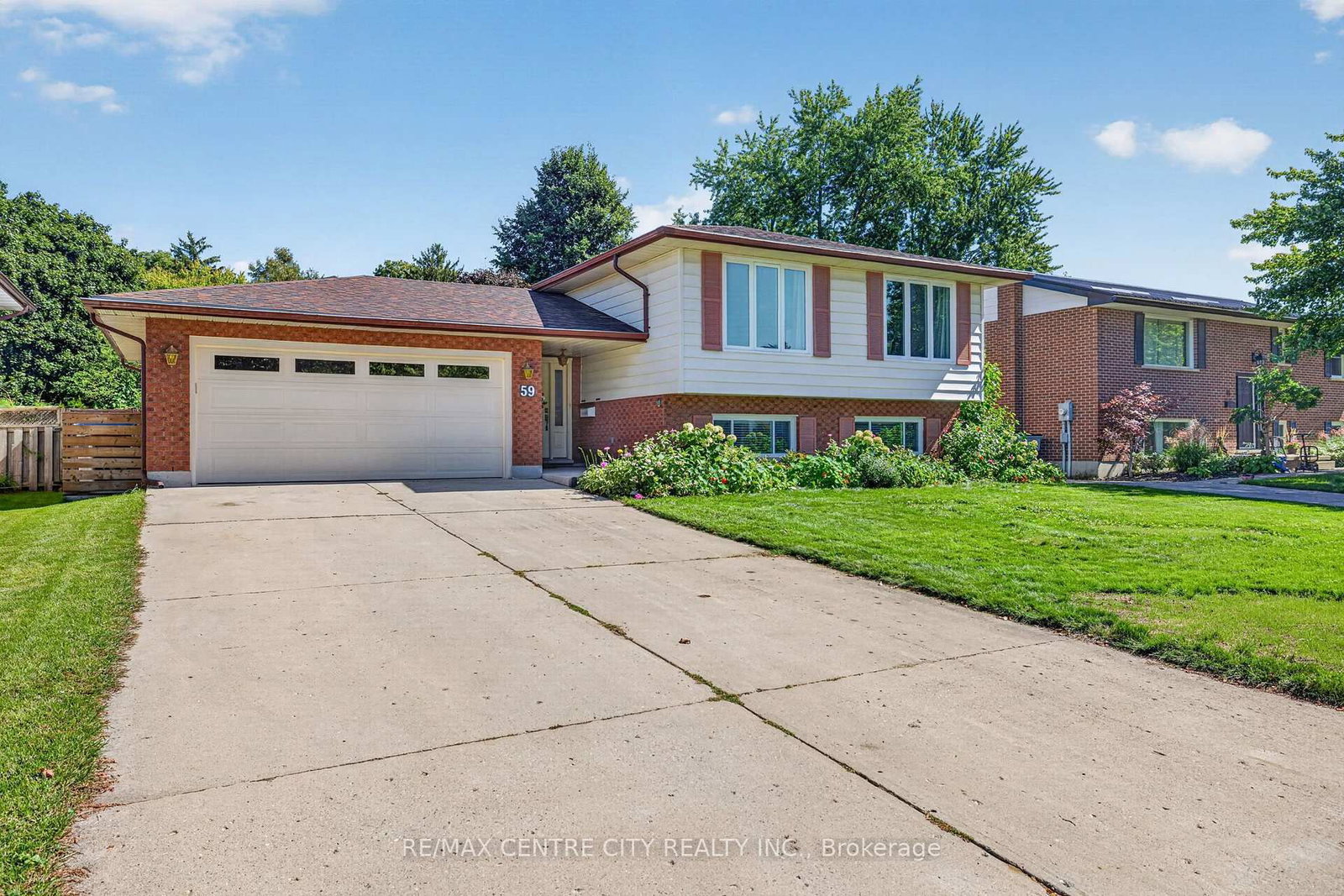 Detached House for sale at 59 Westgate Avenue, Strathroy-Caradoc, Ontario, N7G 3S9 - SW - MLS: X13779206