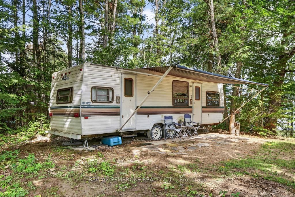 141A Sullivan Point Road • Pembroke, ON photo 13