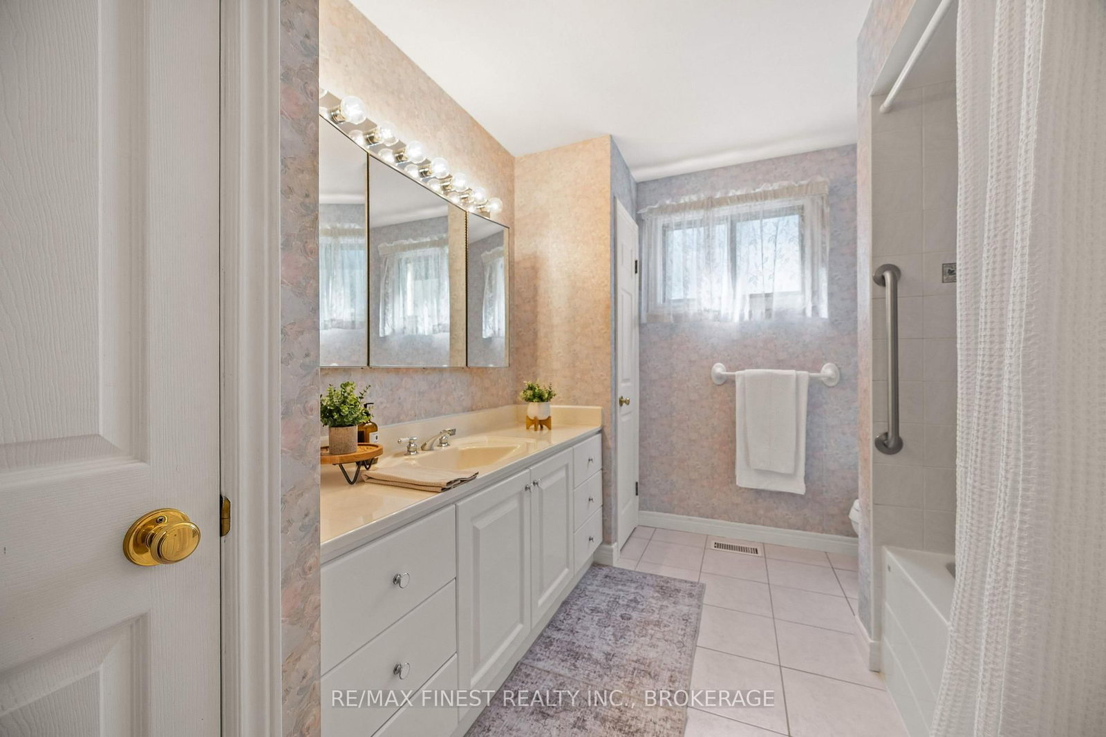 283 Glen Castle Road • Kingston, ON photo 22