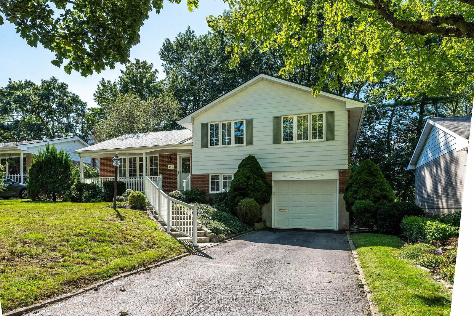 283 Glen Castle Road • Kingston, ON photo 3
