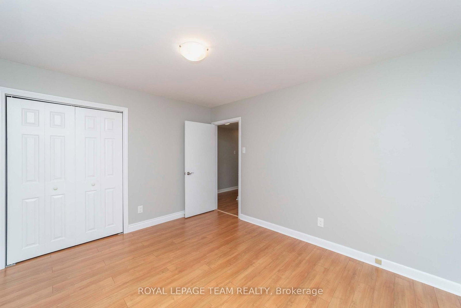 676 Borthwick Avenue • Ottawa, ON photo 24
