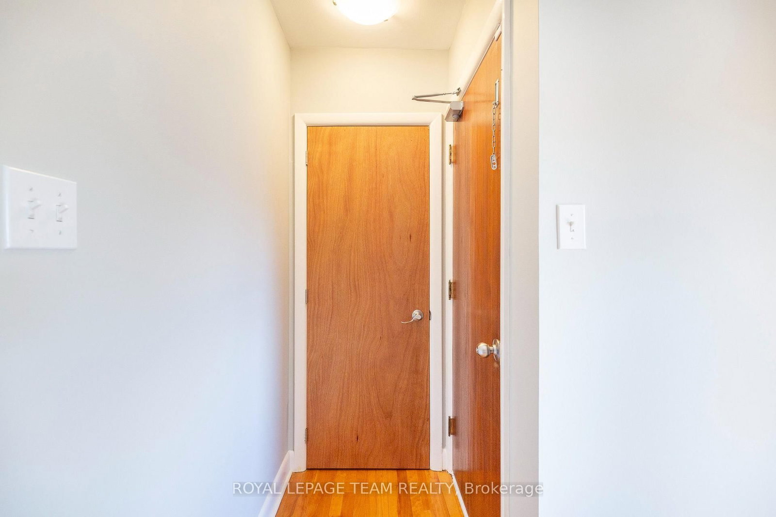 676 Borthwick Avenue • Ottawa, ON photo 27