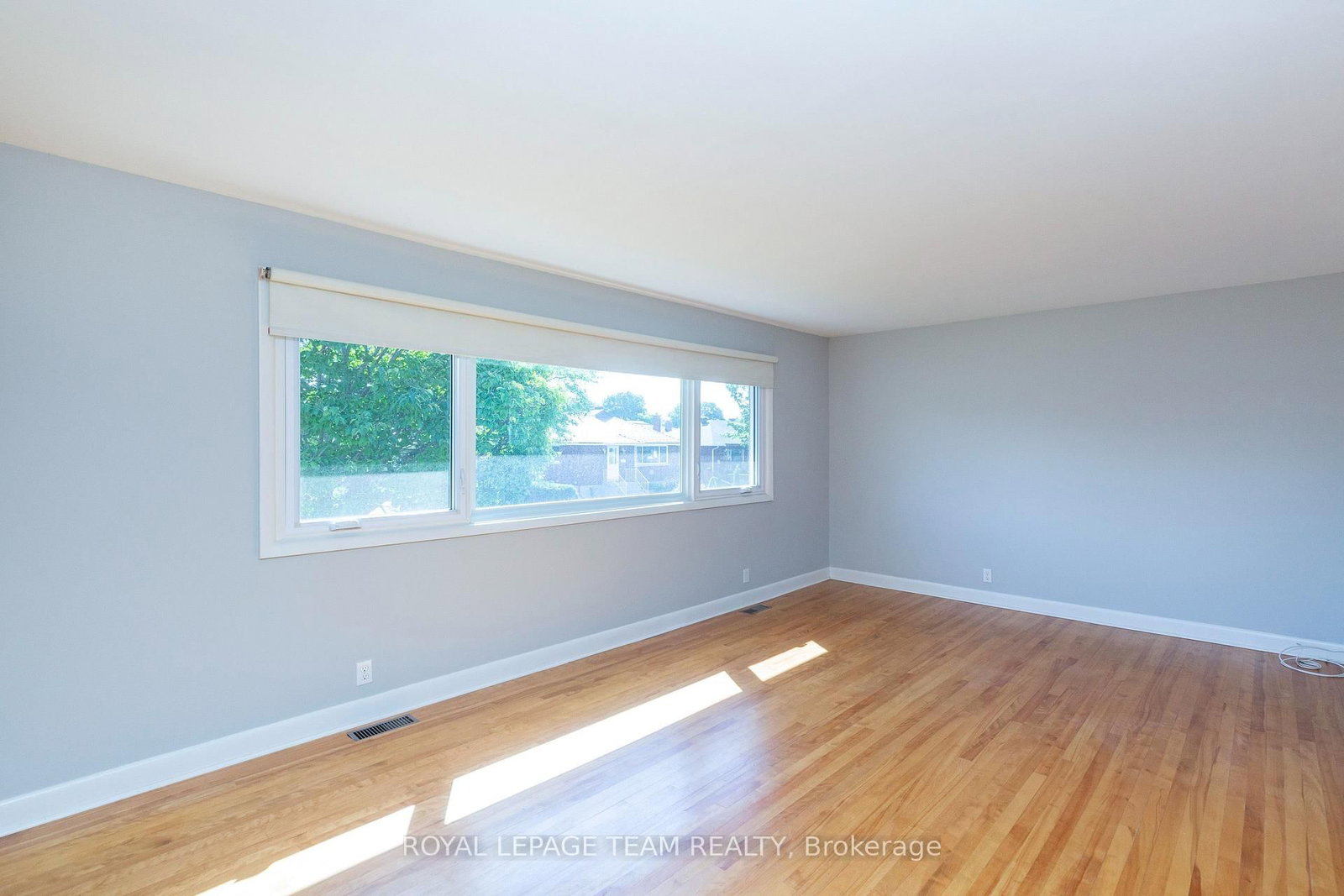 676 Borthwick Avenue • Ottawa, ON photo 29