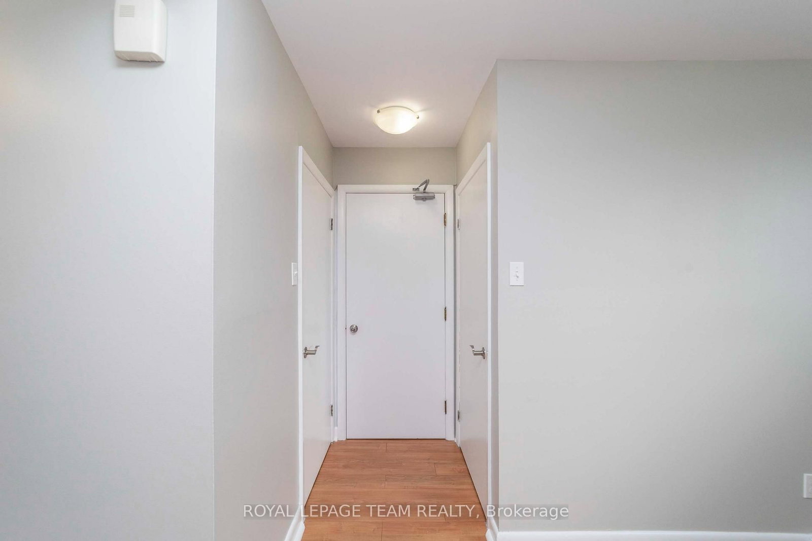 676 Borthwick Avenue • Ottawa, ON photo 9