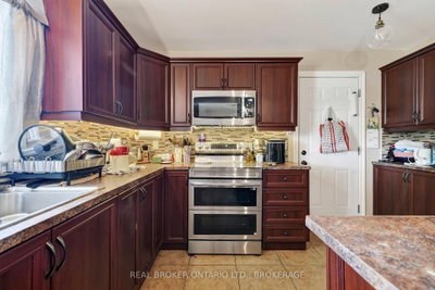 30 High Street • South Glengarry, ON photo 8