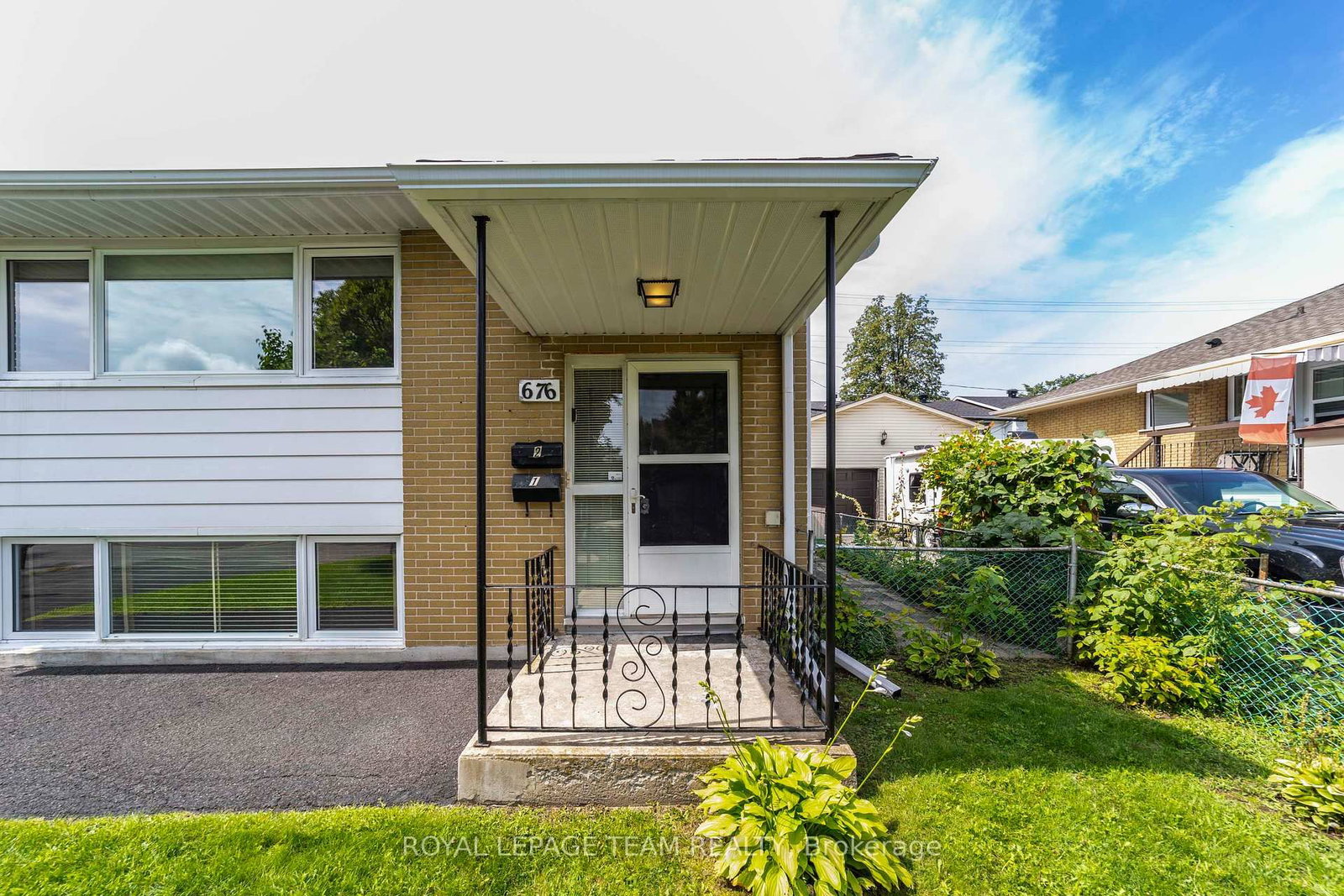 1-676 Borthwick Ave, Ottawa, view 5