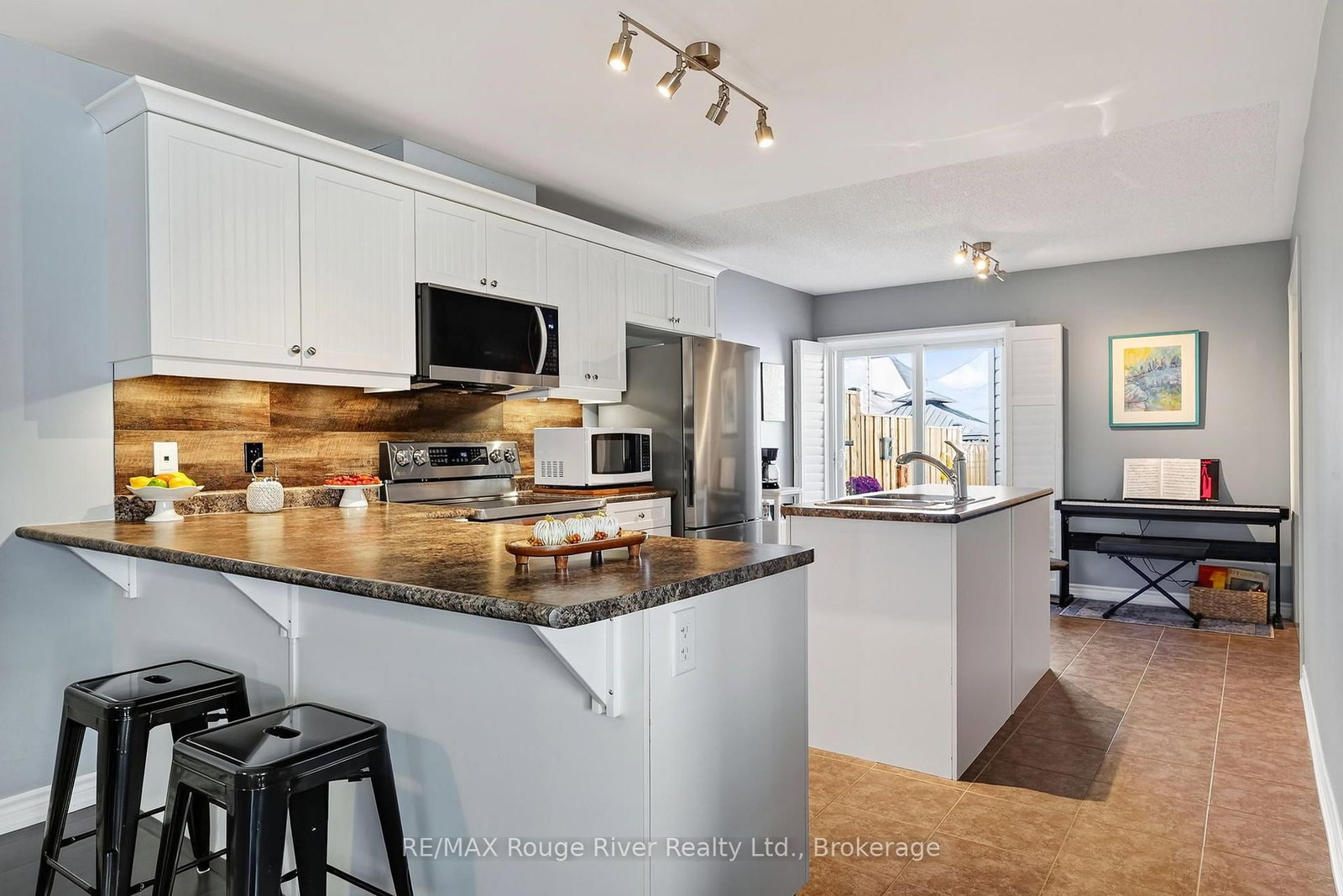 699 FISHER Street • Cobourg, ON photo 16