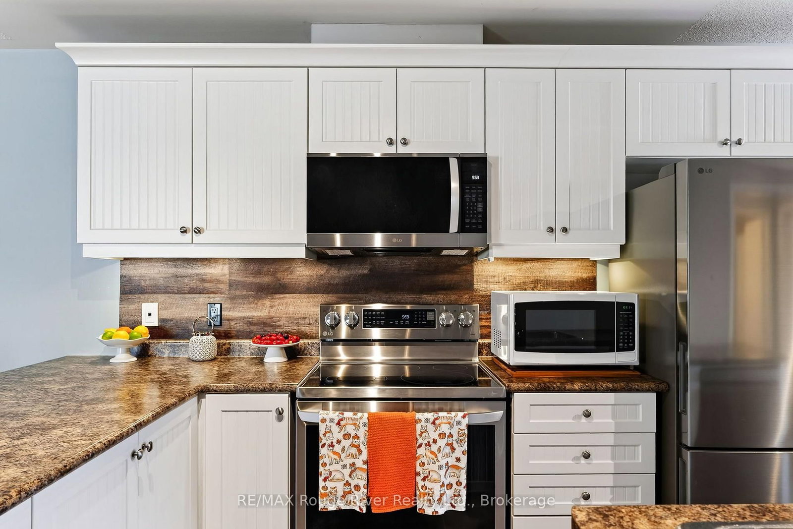 699 FISHER Street • Cobourg, ON photo 17