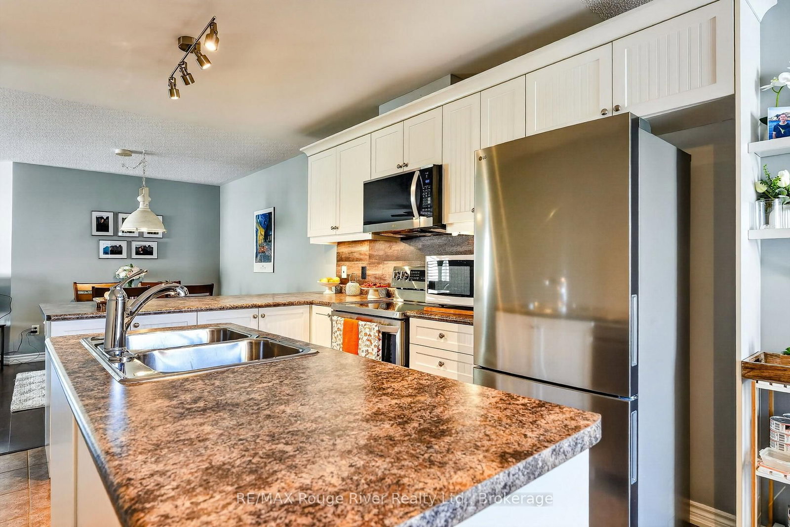 699 FISHER Street • Cobourg, ON photo 20