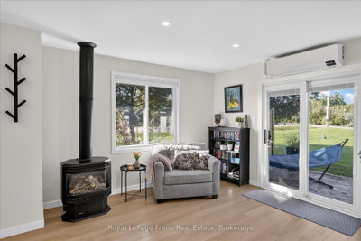 170 Kerry Line • Selwyn, ON photo 6