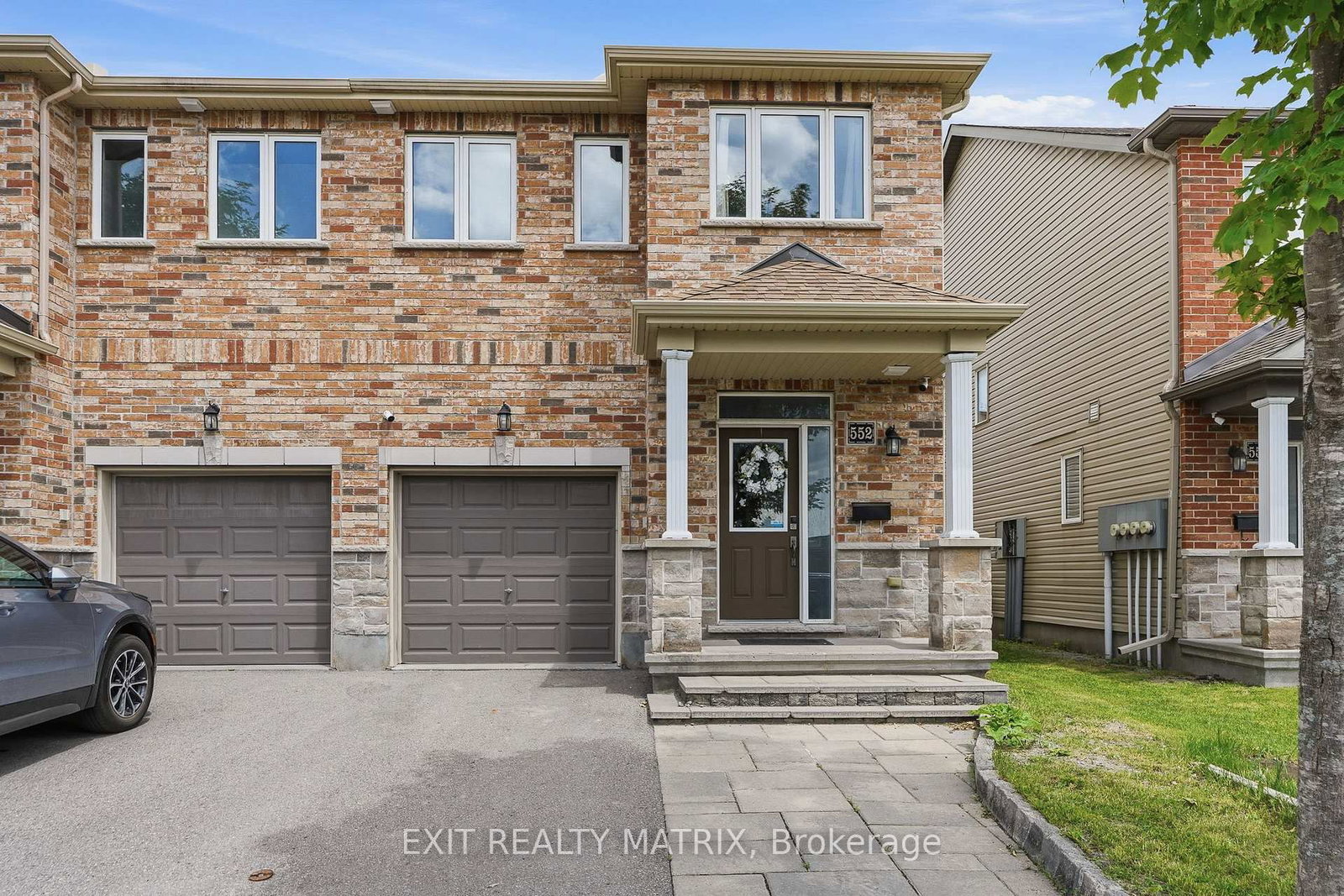 552 Via Mattino Way • Nepean, ON photo 2