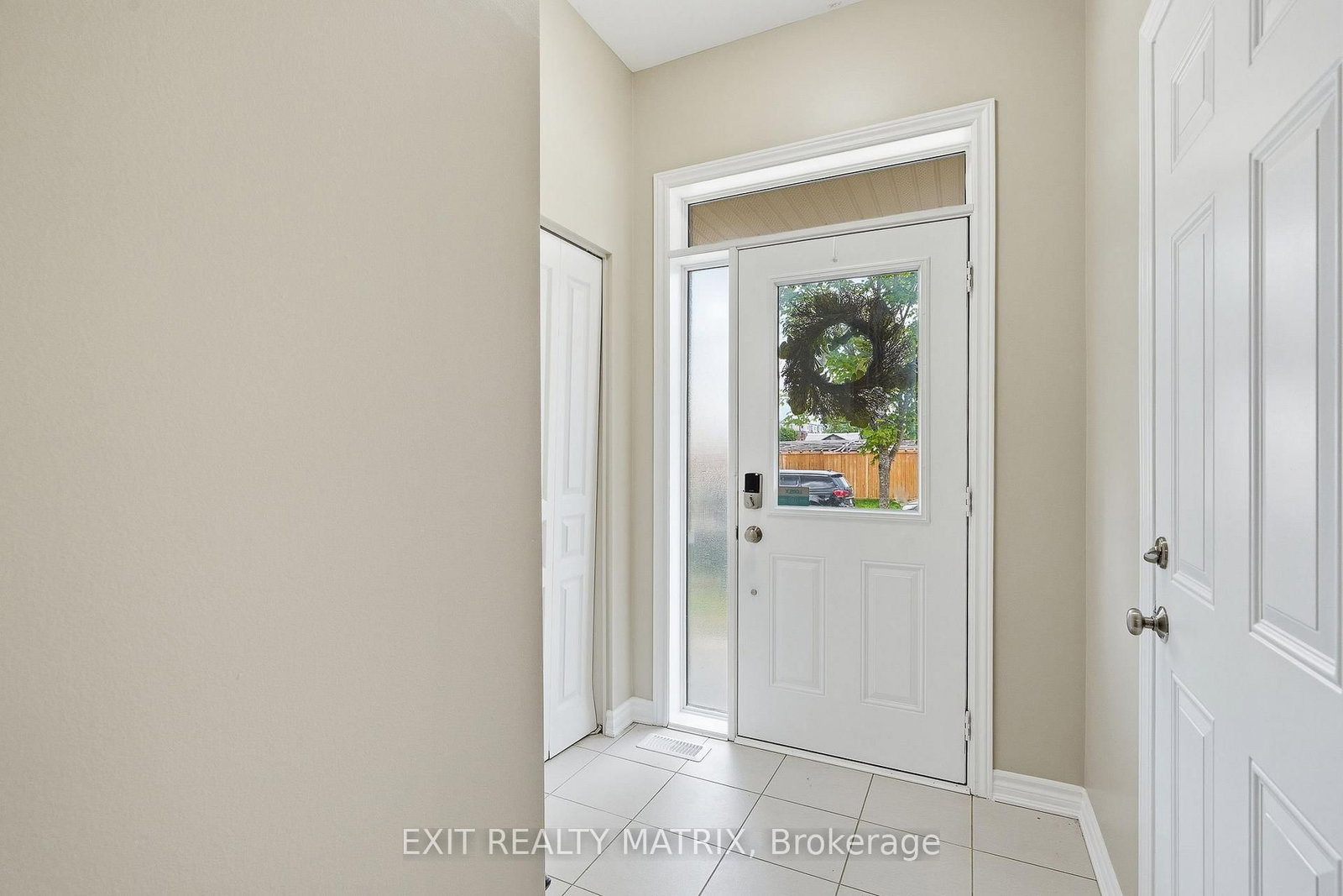 552 Via Mattino Way • Nepean, ON photo 3