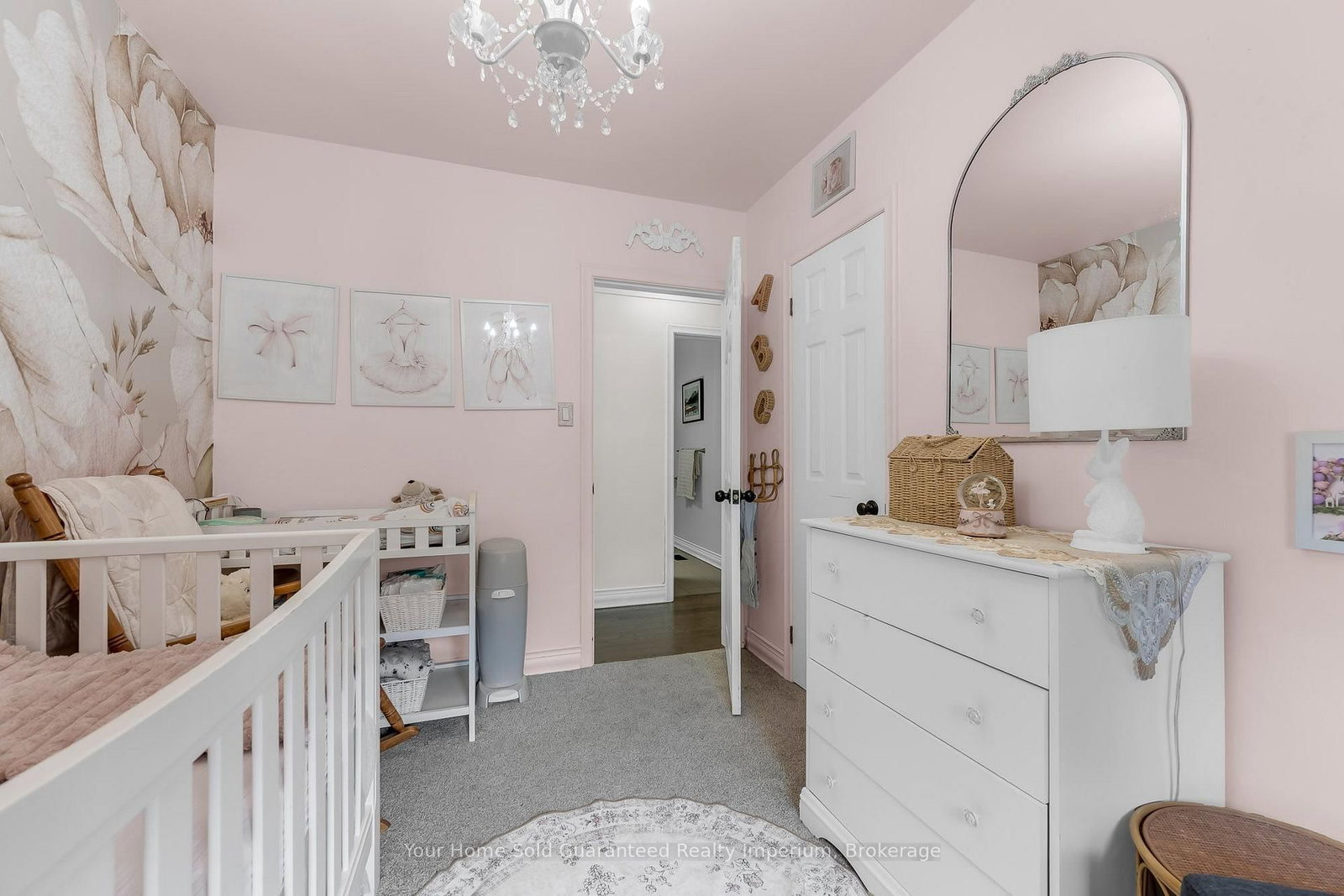 6 Beacon Avenue • Hamilton, ON photo 11
