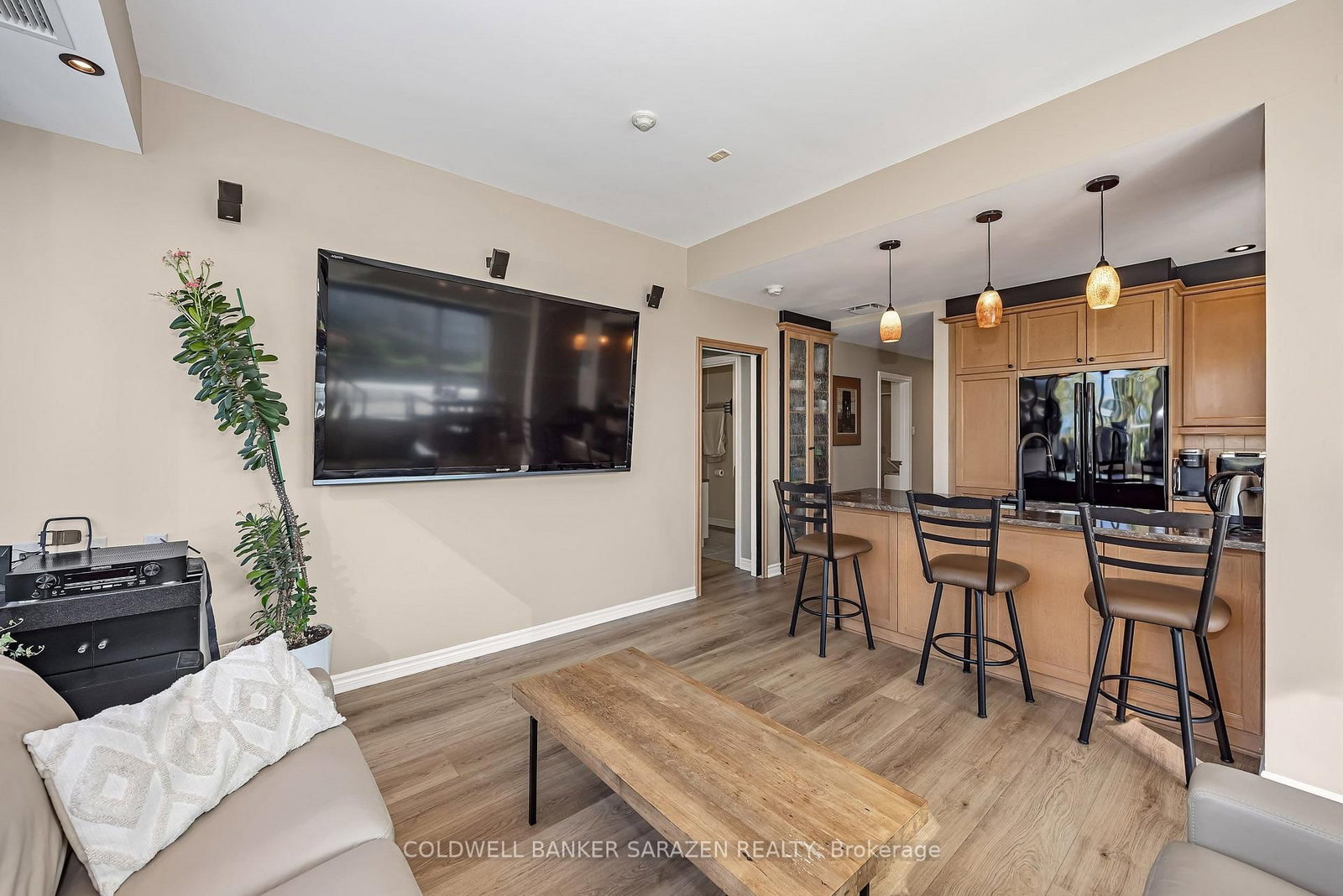 705-250 Lett St, Ottawa, view 17