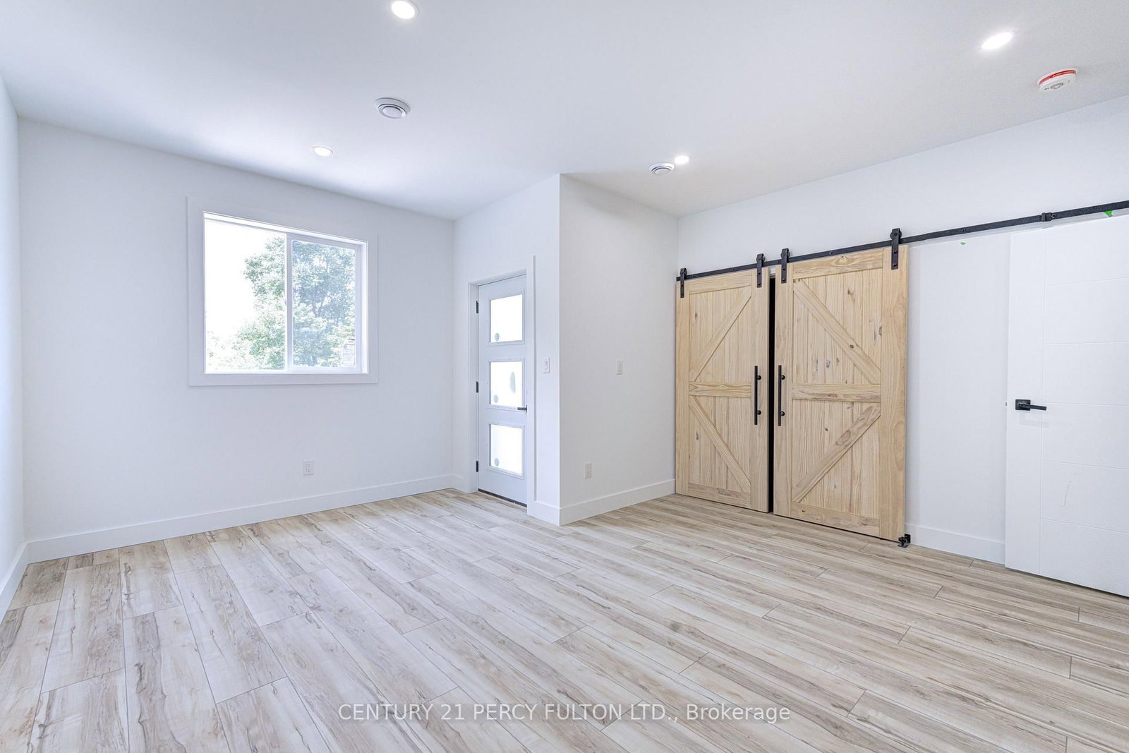15 Bechtel Street • Cambridge, ON photo 32