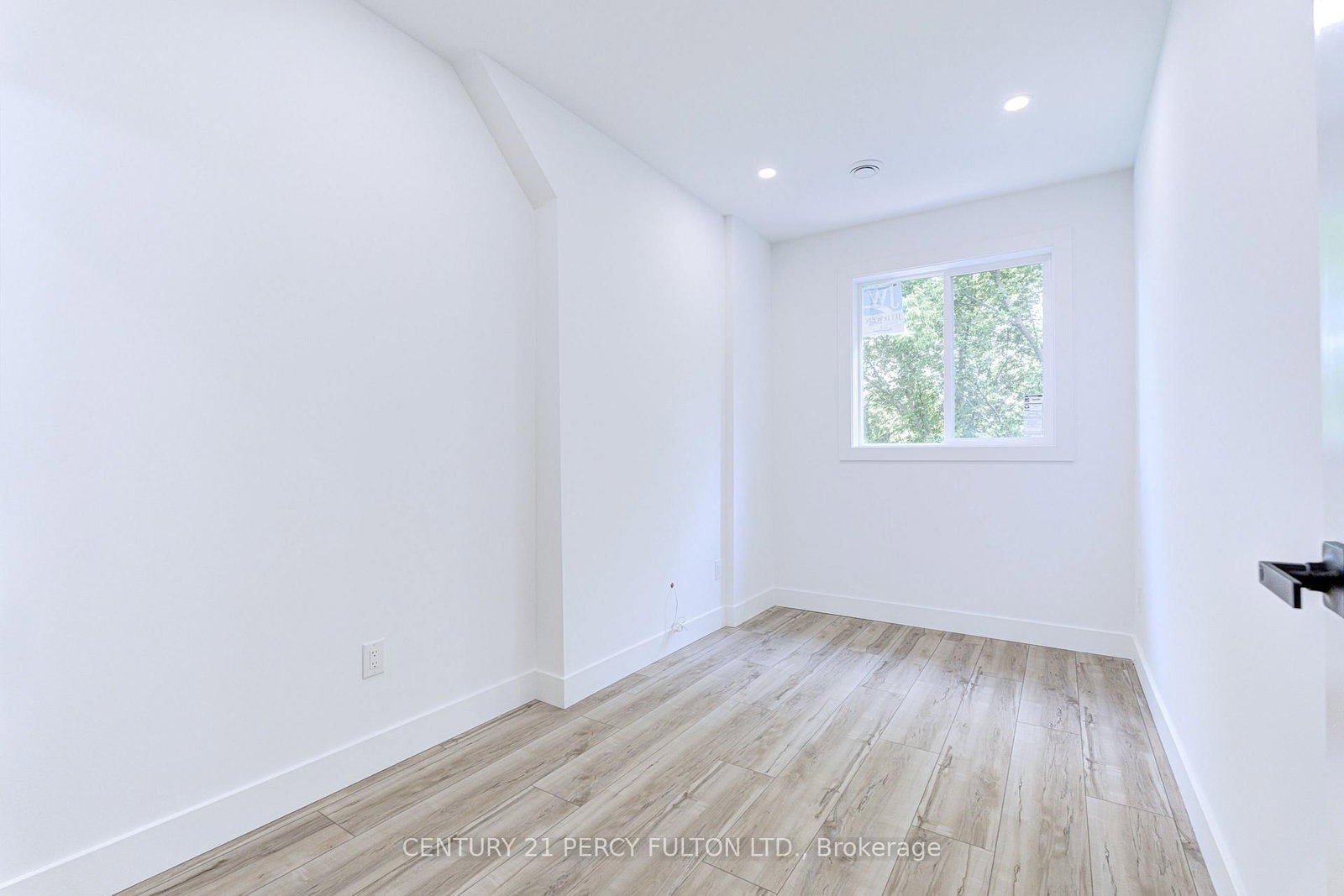 15 Bechtel Street • Cambridge, ON photo 39