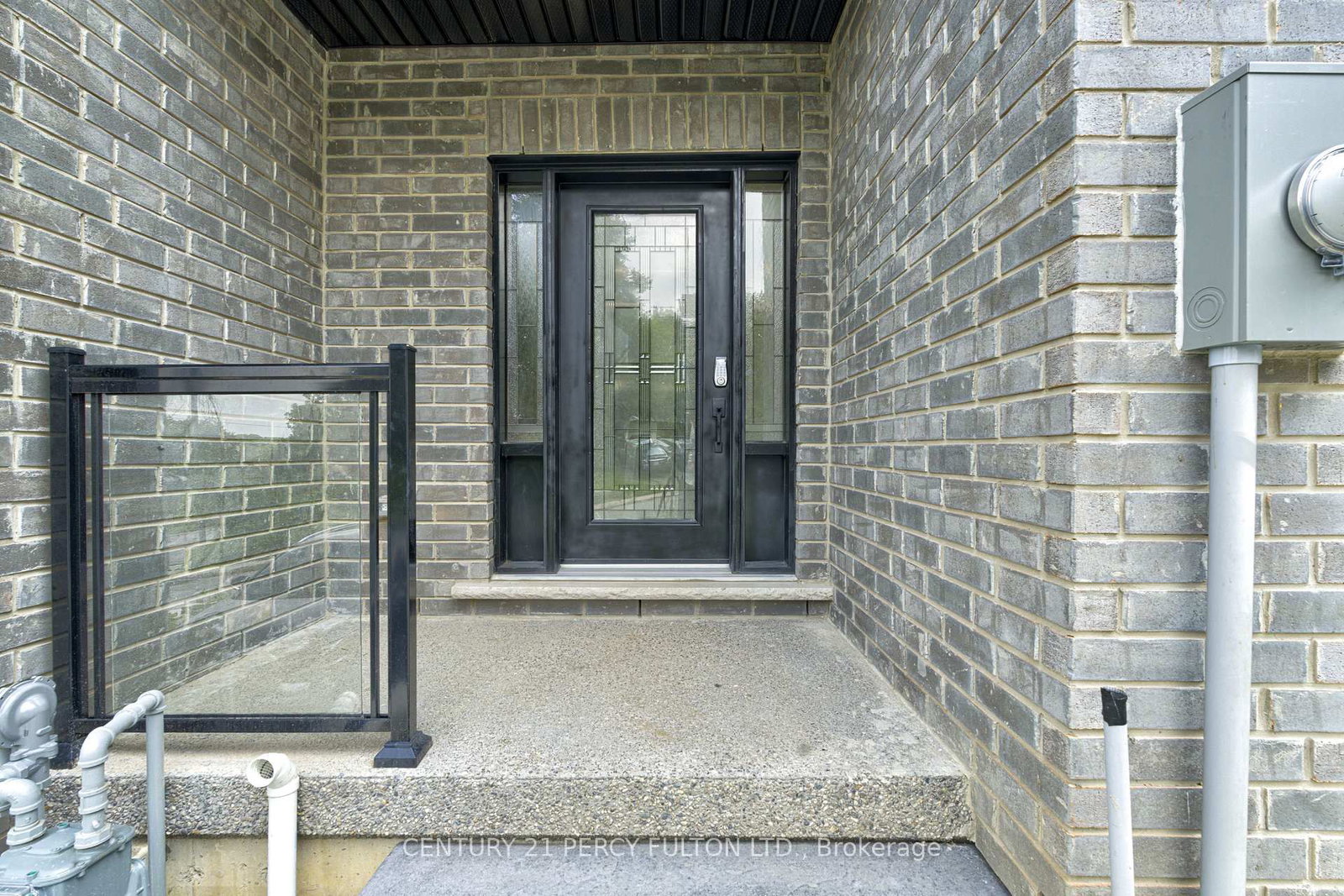 15 Bechtel Street • Cambridge, ON photo 4