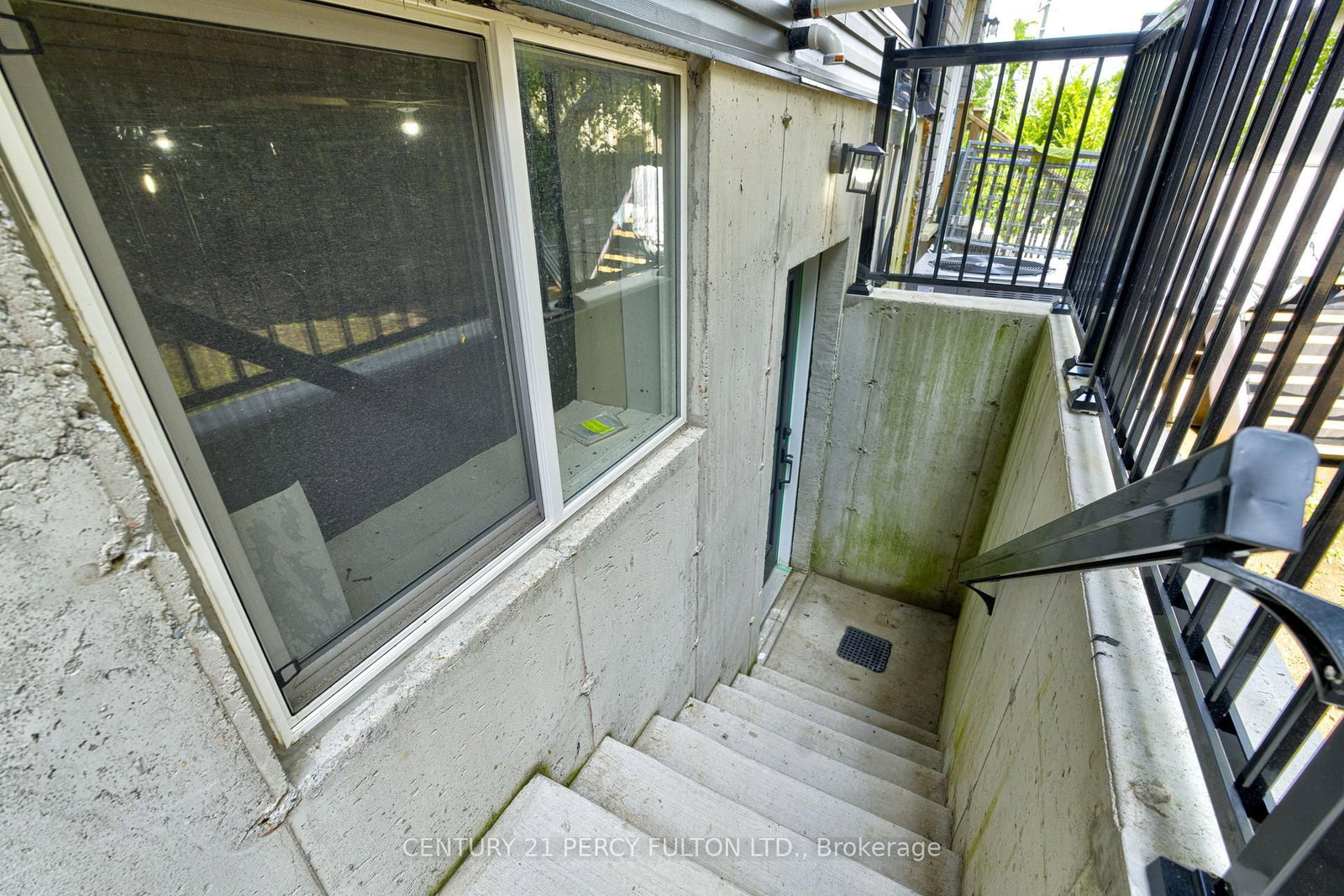 15 Bechtel Street • Cambridge, ON photo 47