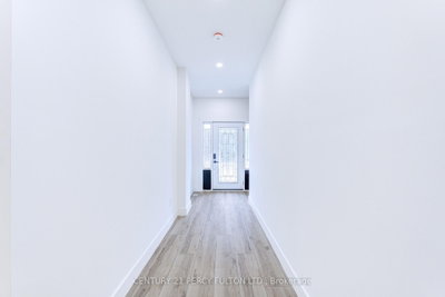 15 Bechtel Street • Cambridge, ON photo 8