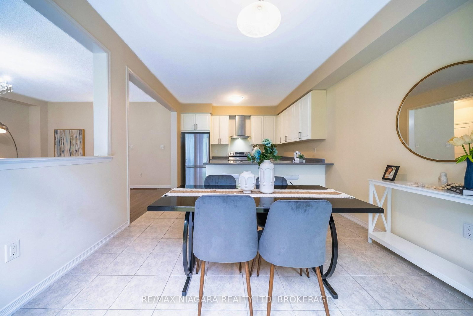 8707 Chickory Trail • Niagara Falls, ON photo 16