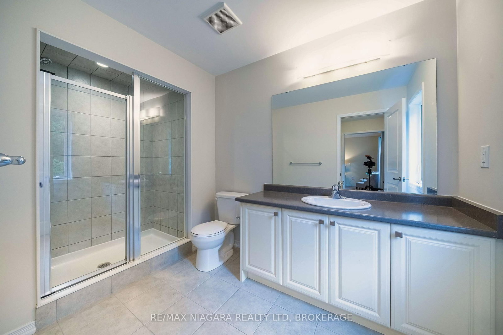 8707 Chickory Trail • Niagara Falls, ON photo 31