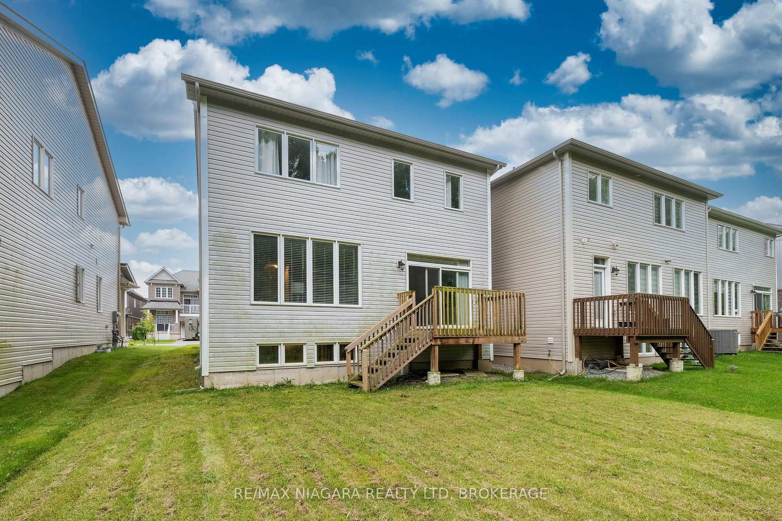 8707 Chickory Trail • Niagara Falls, ON photo 40