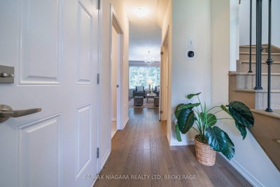 8707 Chickory Trail • Niagara Falls, ON photo 7