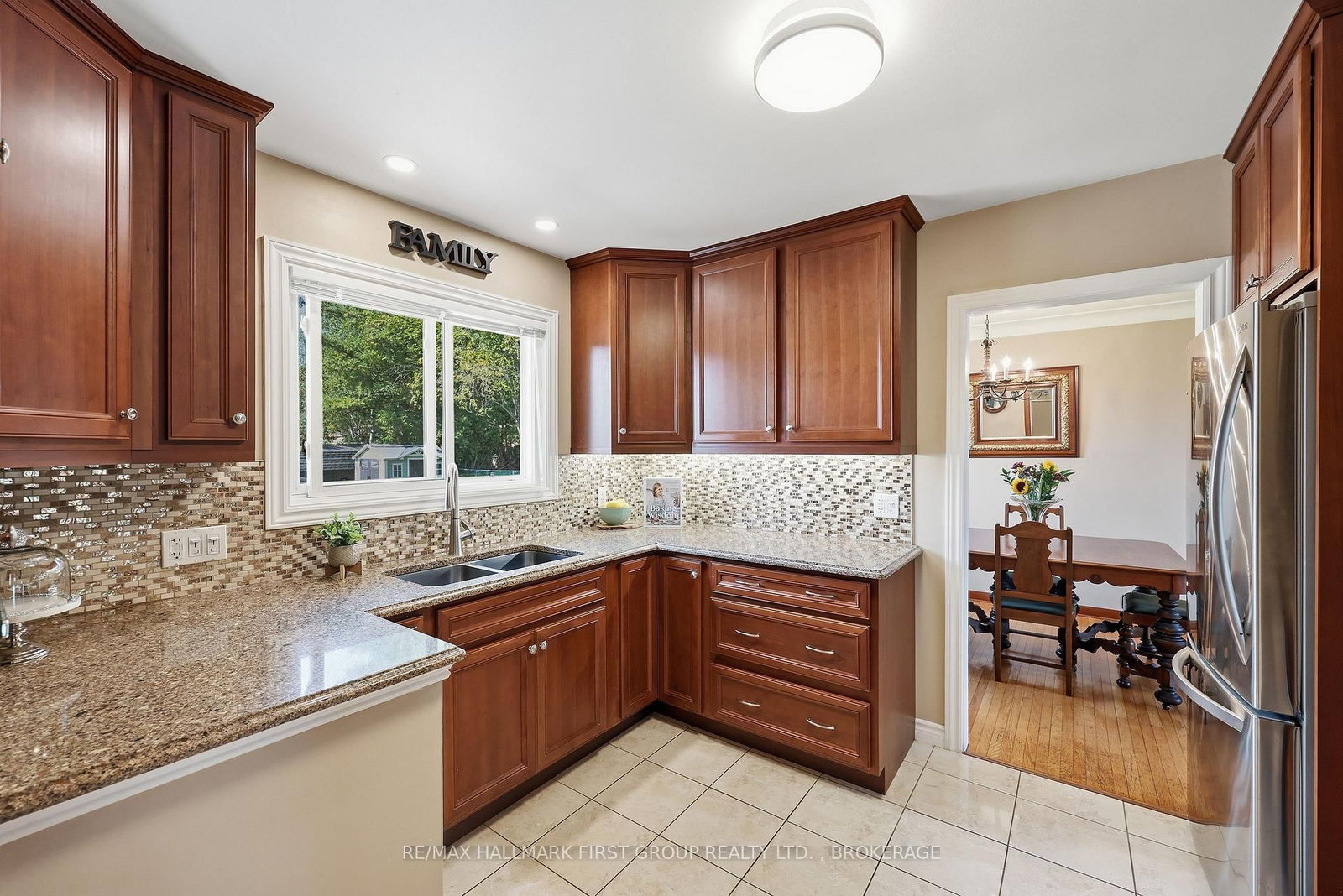 1449 Avondale Crescent • Kingston, ON photo 12