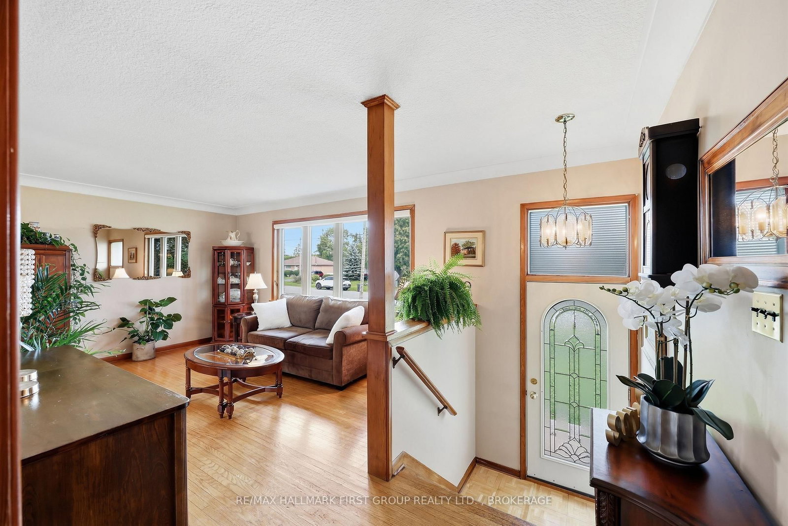 1449 Avondale Crescent • Kingston, ON photo 5