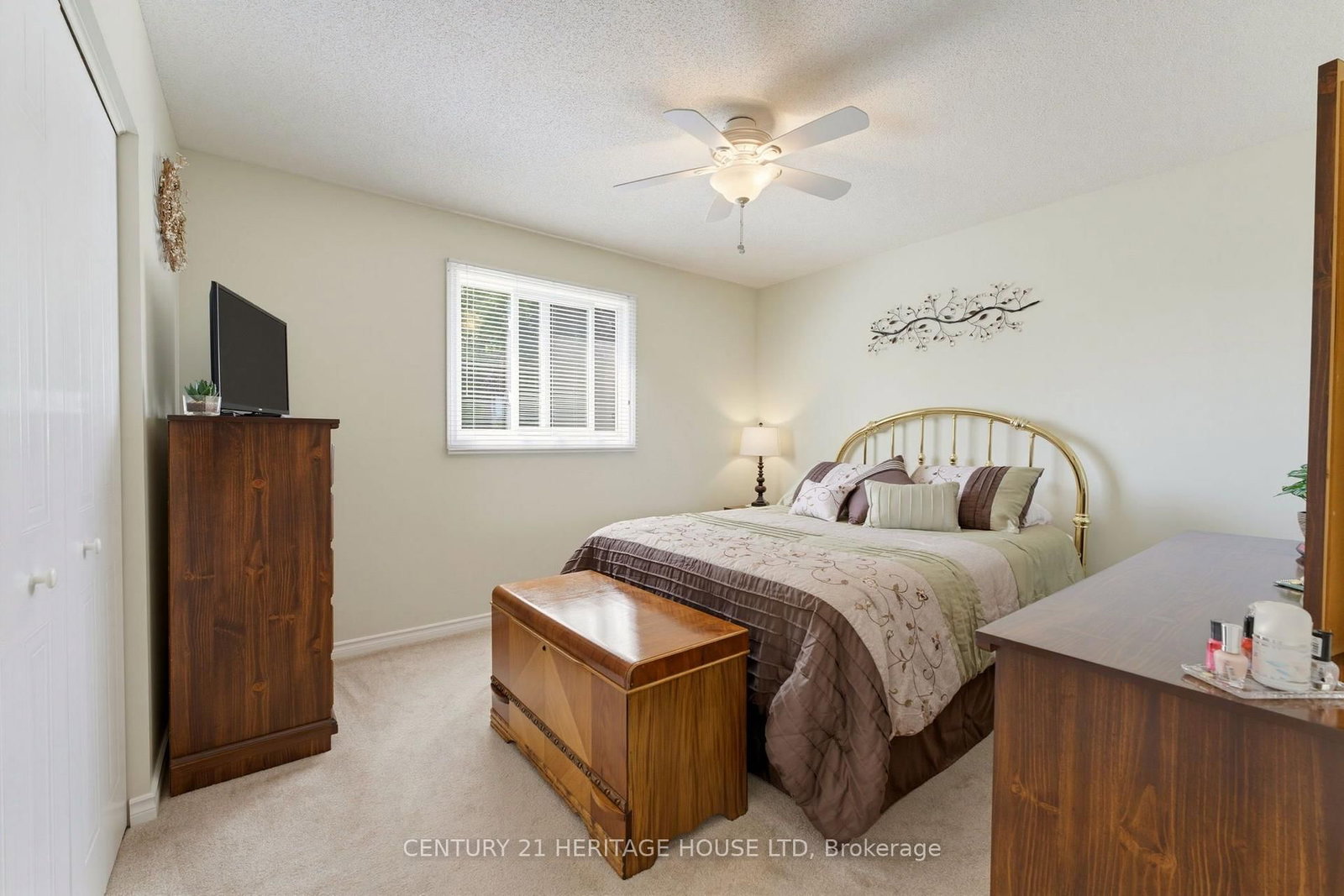42 Buchanan Crescent • Brantford, ON photo 11