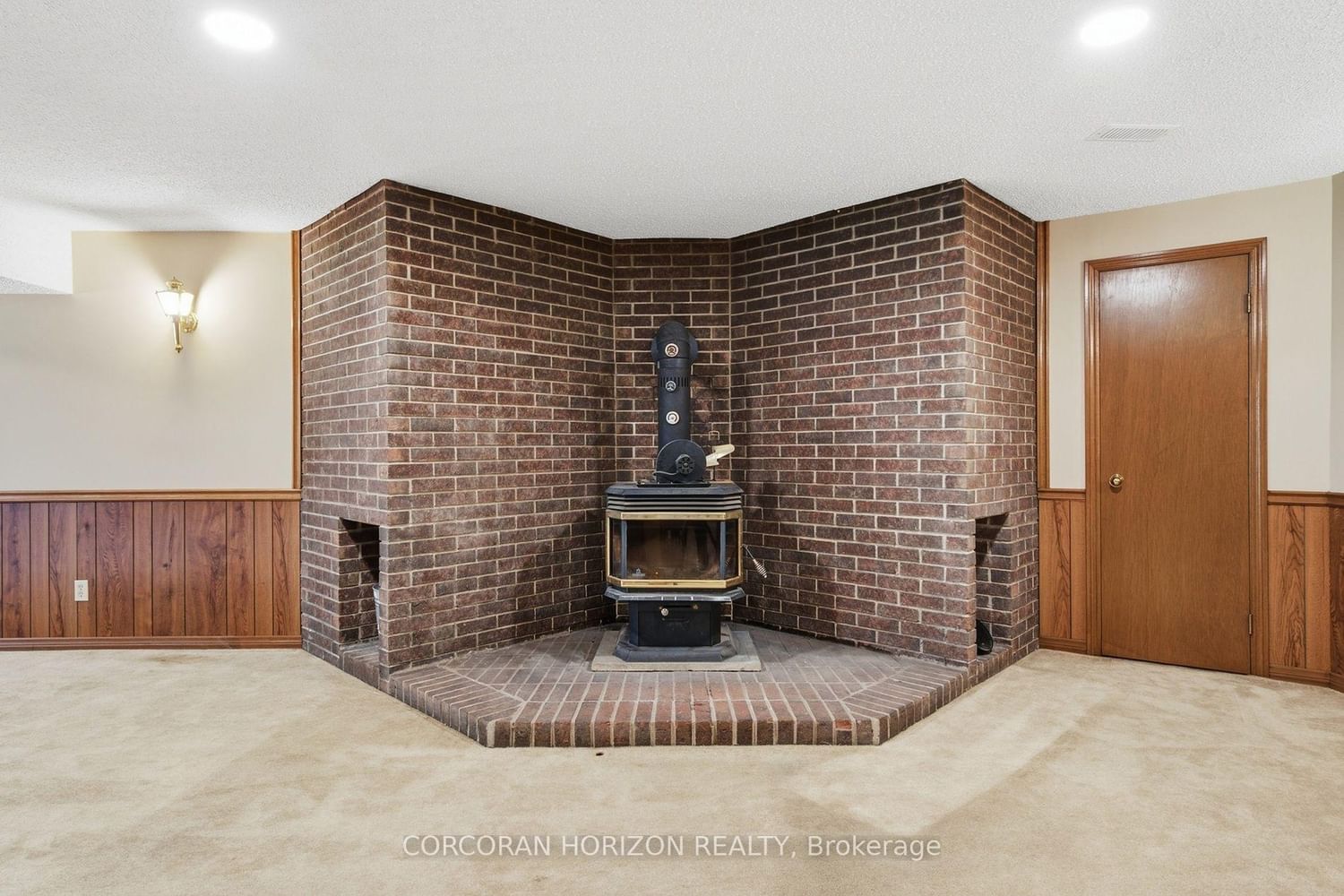 527 Anndale Court • Waterloo, ON photo 29