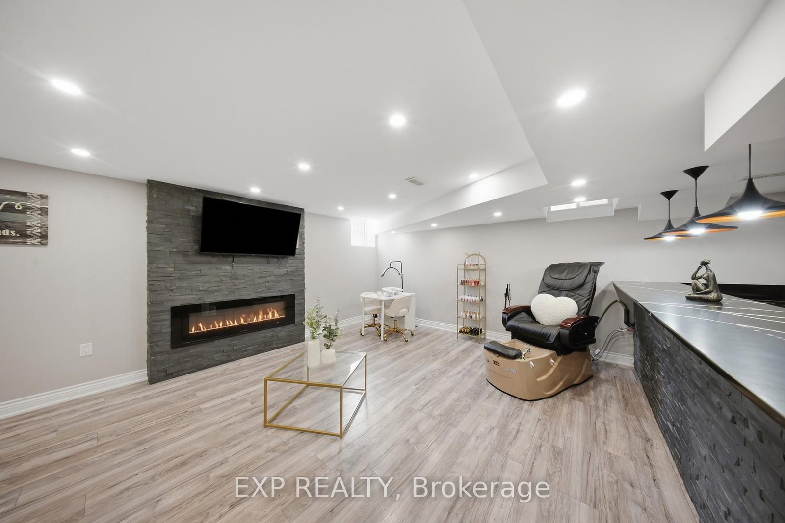 114 Chaumont Drive • Hamilton, ON photo 24