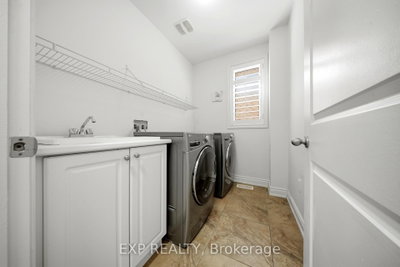 114 Chaumont Drive • Hamilton, ON photo 7