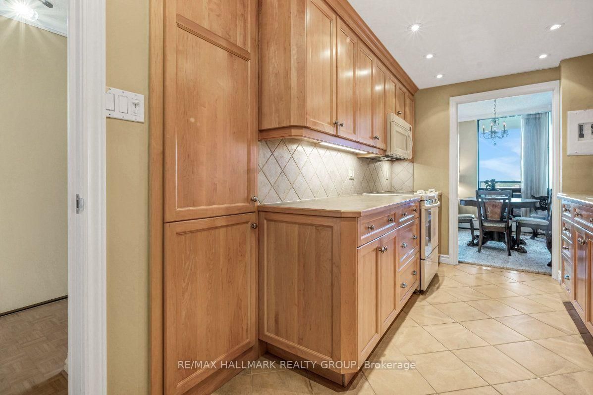 505 St Laurent Boulevard • #1804 • Ottawa, ON photo 22