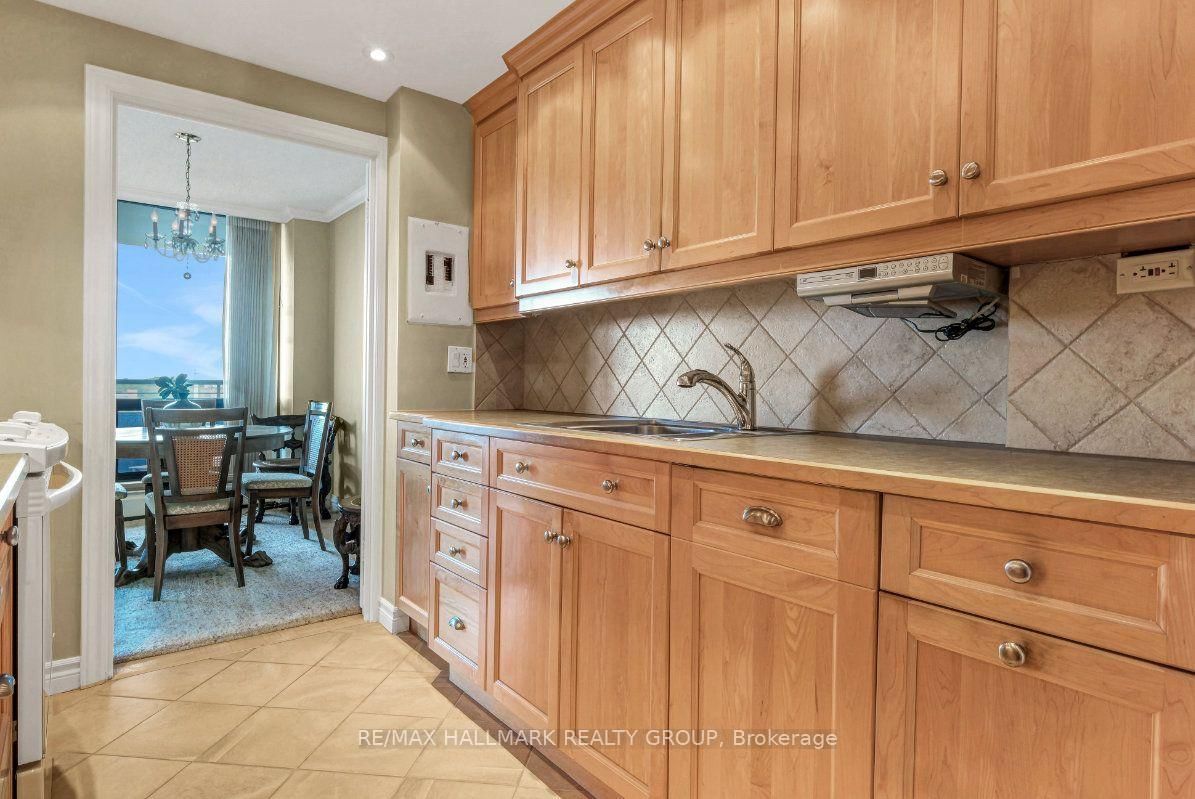 505 St Laurent Boulevard • #1804 • Ottawa, ON photo 24
