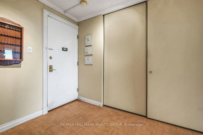 505 St Laurent Boulevard • #1804 • Ottawa, ON photo 5