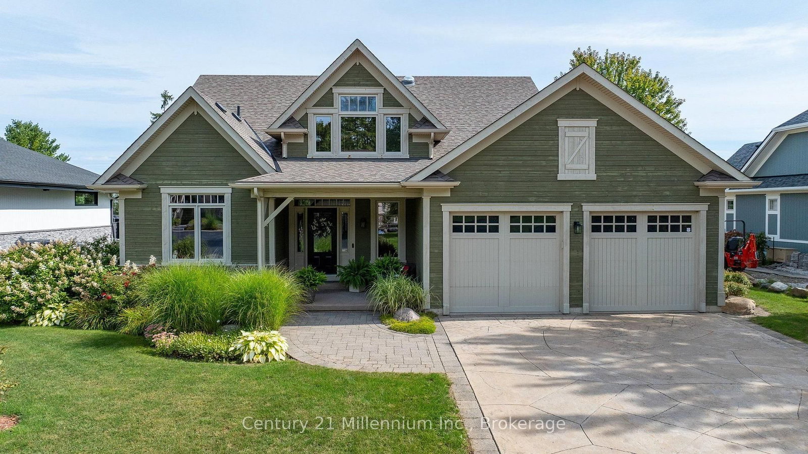 133 East Ridge Drive • Blue Mountains, ON photo 1