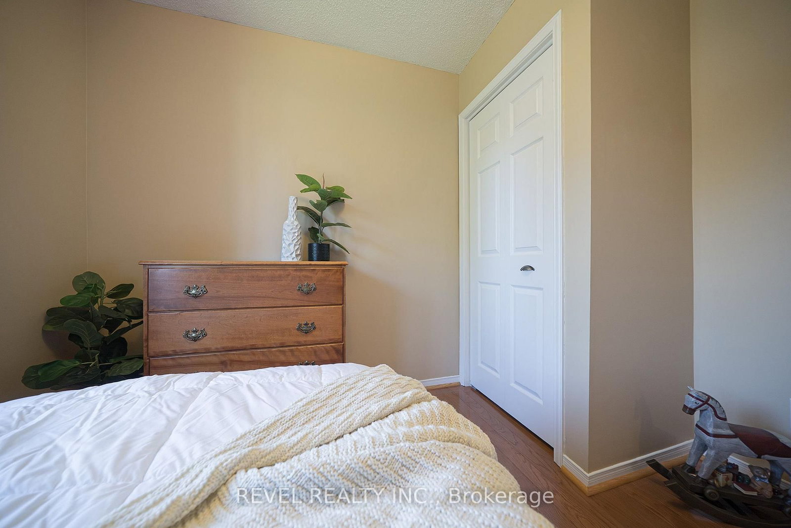 54 Dante Crescent • Brantford, ON photo 28