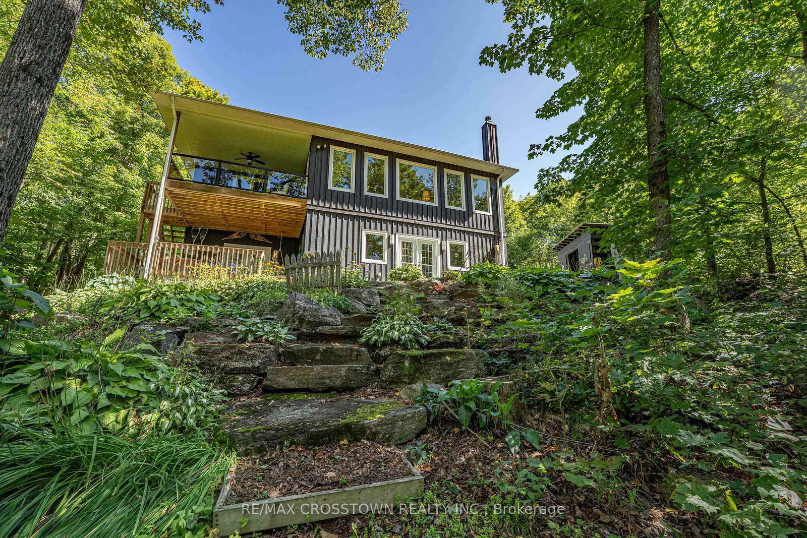 482 East Poverty Bay Road • Magnetawan, ON photo 35