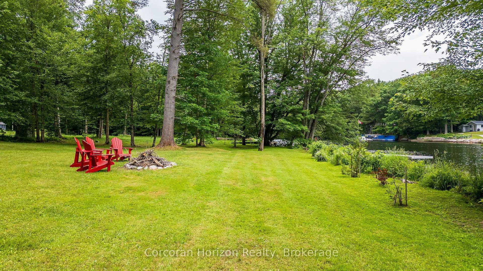 1068 Hartley Road photo 7