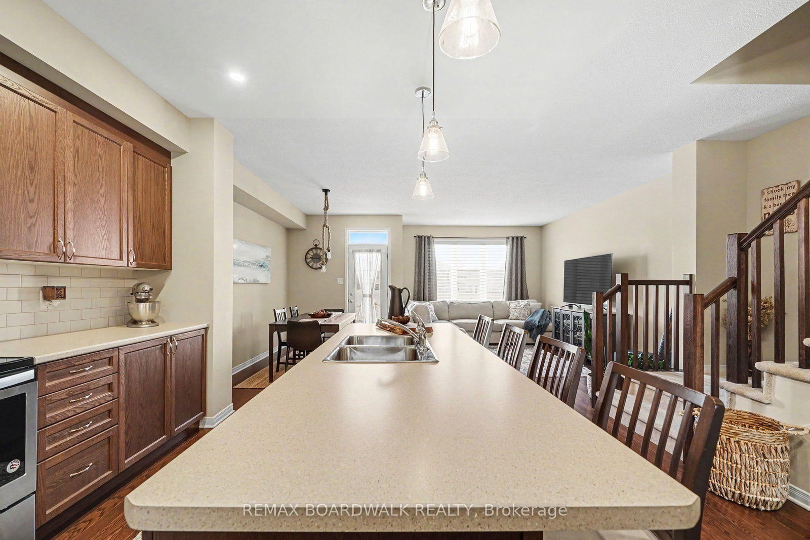 66 Riddell Street • Carleton Place, ON photo 8