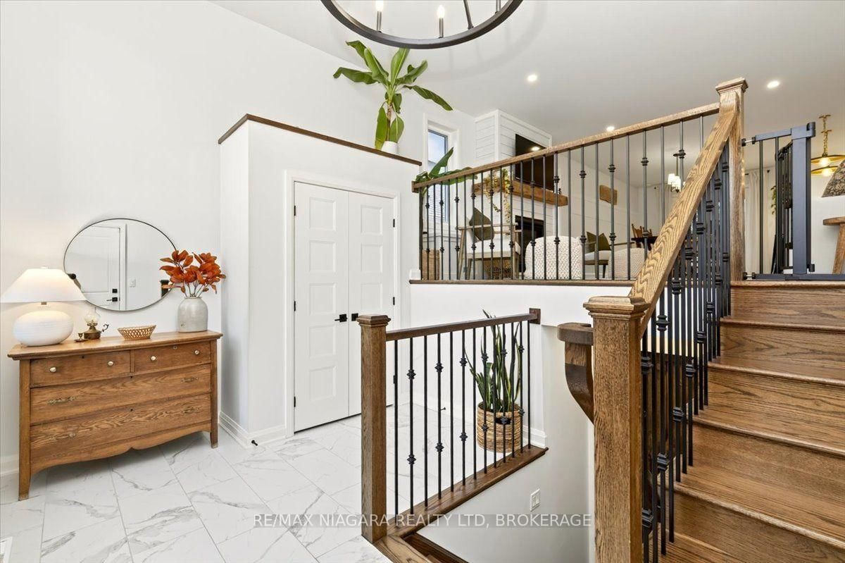 7331 Sherrilee Crescent • Niagara Falls, ON photo 6