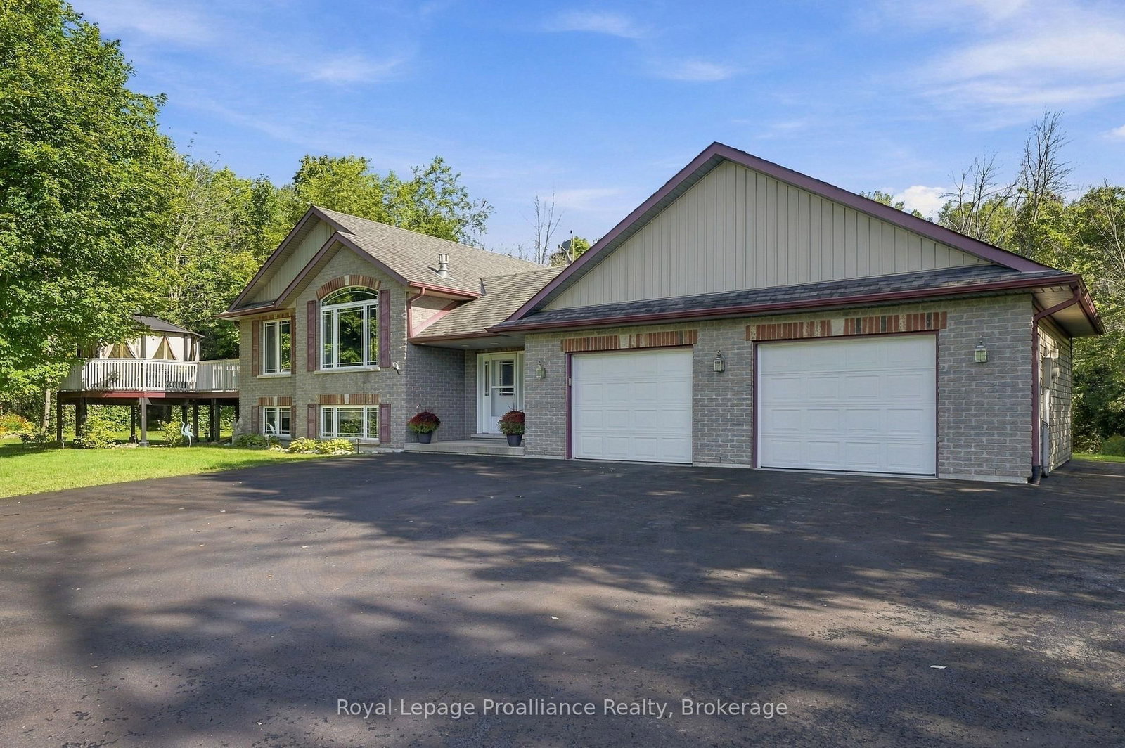 Detached House for sale at 630 English Settlement Road, Trenton, Ontario, K8V 5P7 - Murray Ward - MLS: X13781540