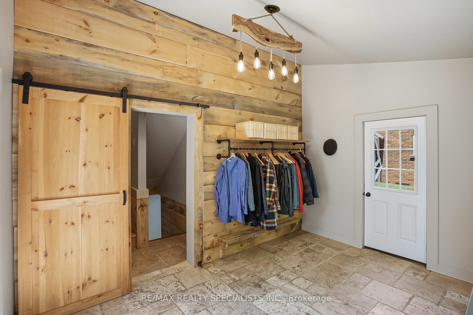 11 Kingsway Boulevard • Grimsby, ON photo 33