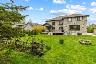 72 VICTORIA Street S • Saugeen Shores, ON photo 5
