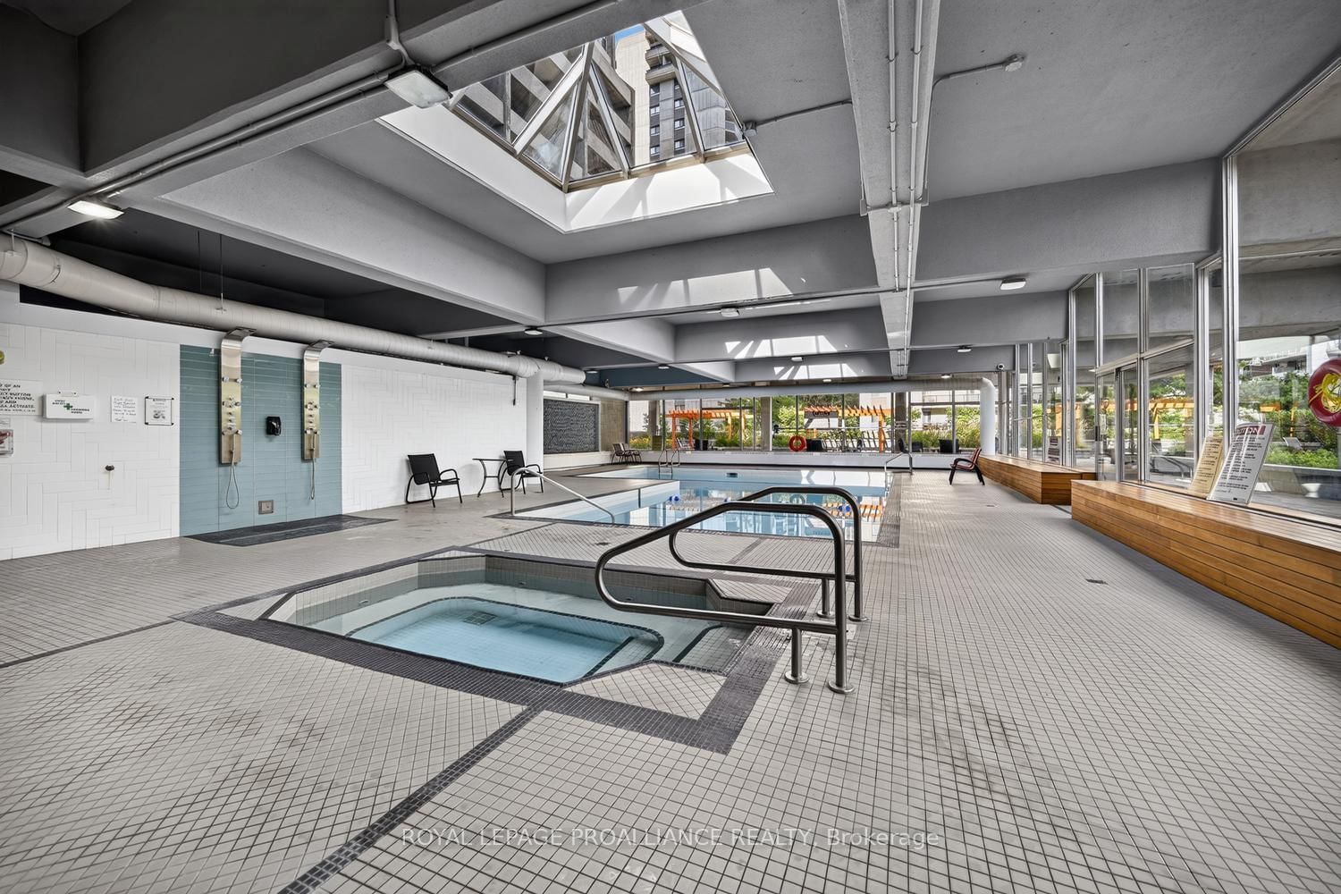 500 Laurier Avenue W • #907 • Ottawa, ON photo 22