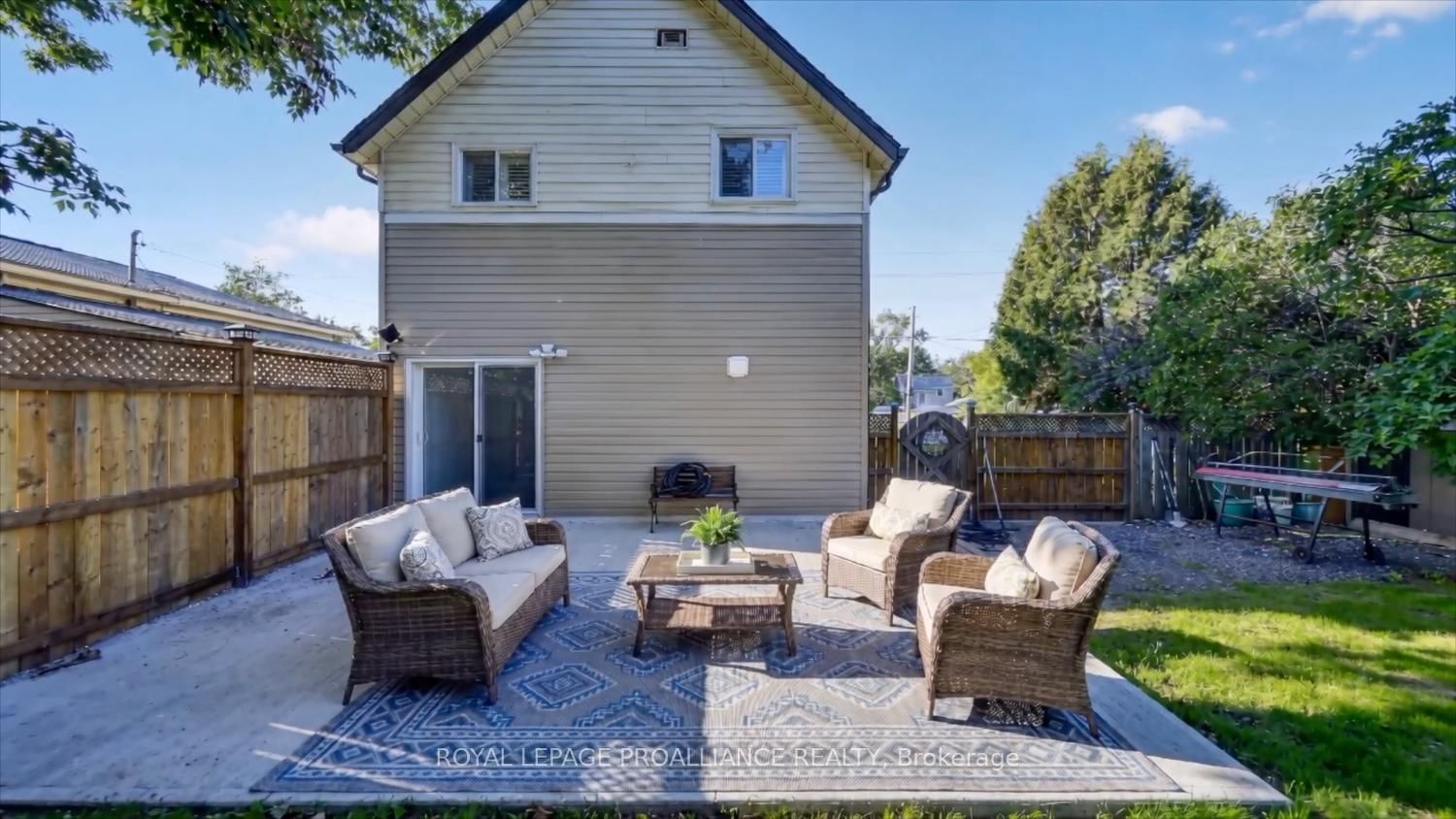23 Sophia Street • Brockville, ON photo 26
