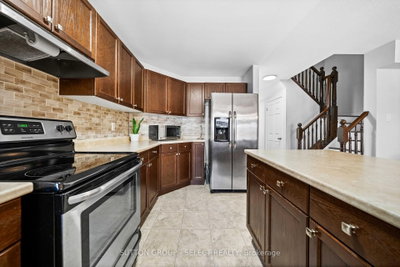 934 Silverfox Crescent • London North, ON photo 9